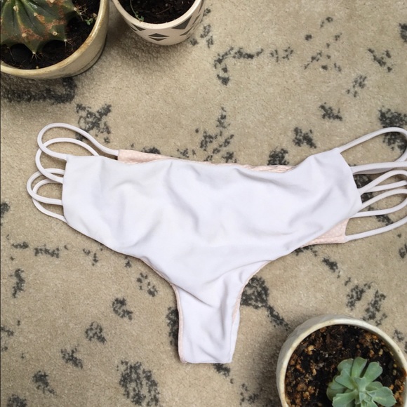 acacia swimwear Other - Acacia Molokai Bikini Bottoms 🐚